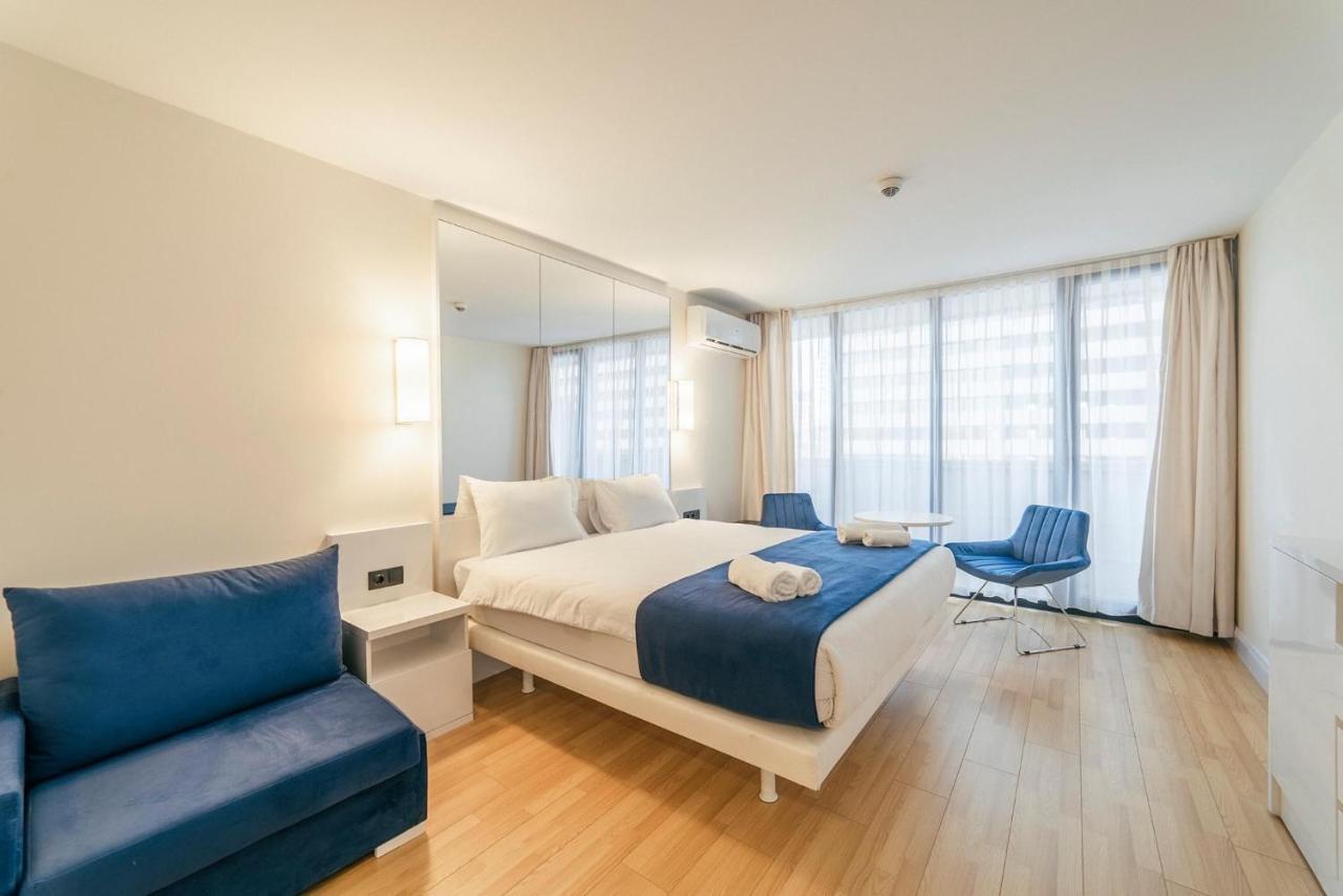 Aparthotel Orbi City Luxury Towers Batumi Exteriér fotografie