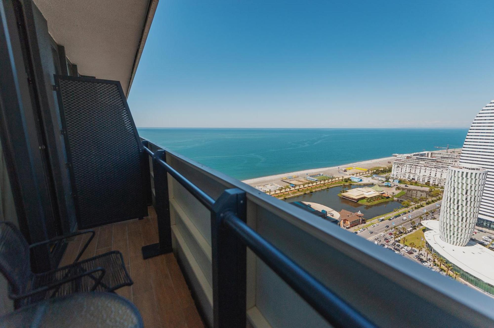 Aparthotel Orbi City Luxury Towers Batumi Exteriér fotografie