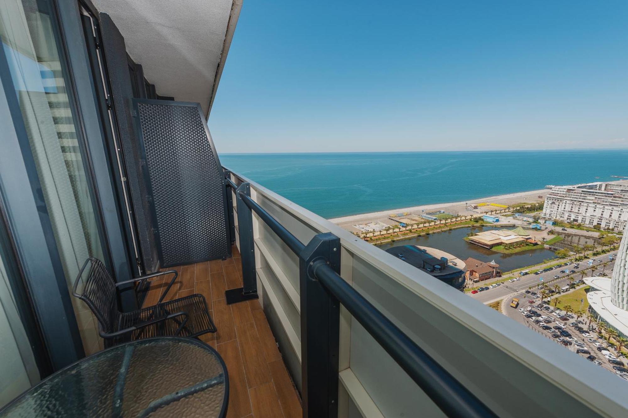 Aparthotel Orbi City Luxury Towers Batumi Exteriér fotografie