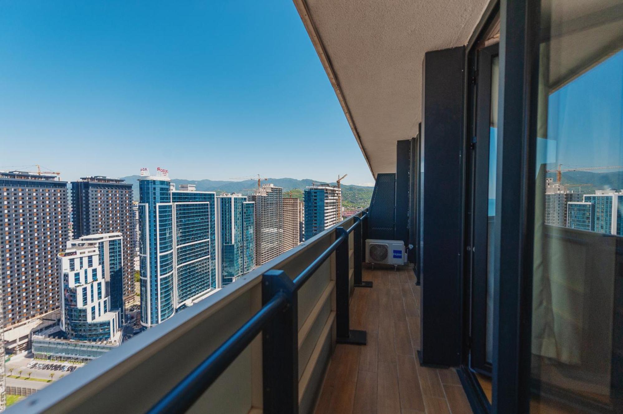 Aparthotel Orbi City Luxury Towers Batumi Exteriér fotografie