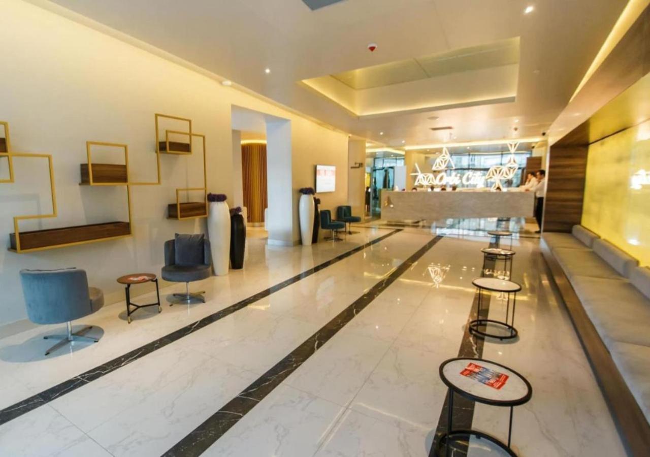 Aparthotel Orbi City Luxury Towers Batumi Exteriér fotografie